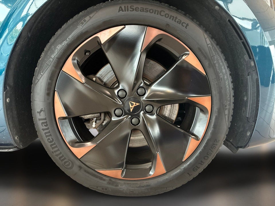Cupra Born 59 e-Boost 5d