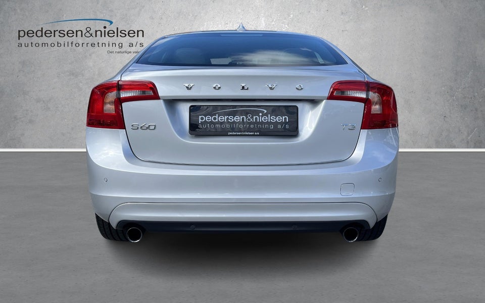 Volvo S60 1,6 T3 150 Momentum 4d