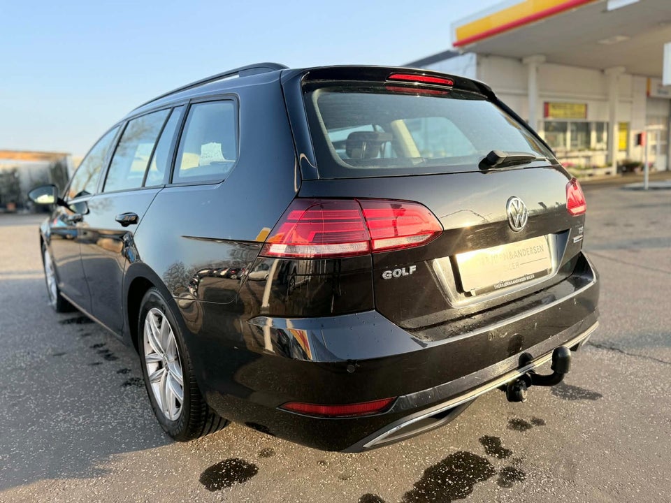 VW Golf VII 1,5 TSi 130 Comfortline Variant 5d