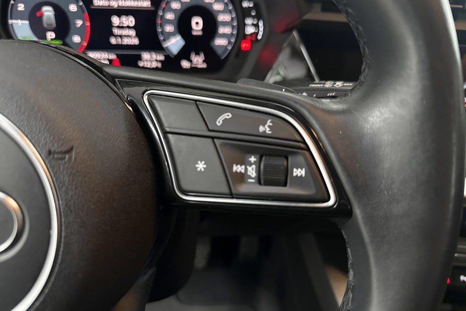 Audi A3 40 TFSi e Prestige Sportback S-tr. 5d