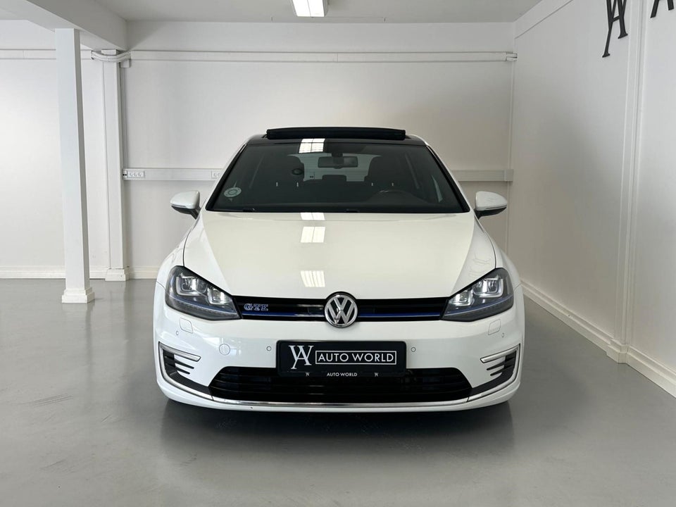 VW Golf VII 1,4 GTE DSG 5d