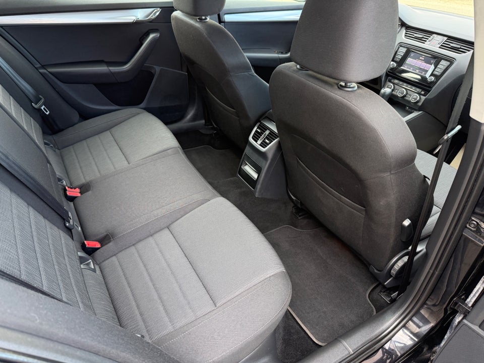 Skoda Octavia 1,4 TSi 140 Elegance 5d