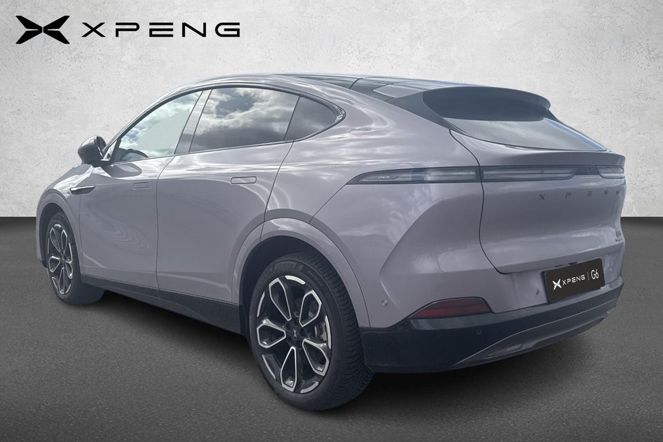 Xpeng G6 Performance 5d