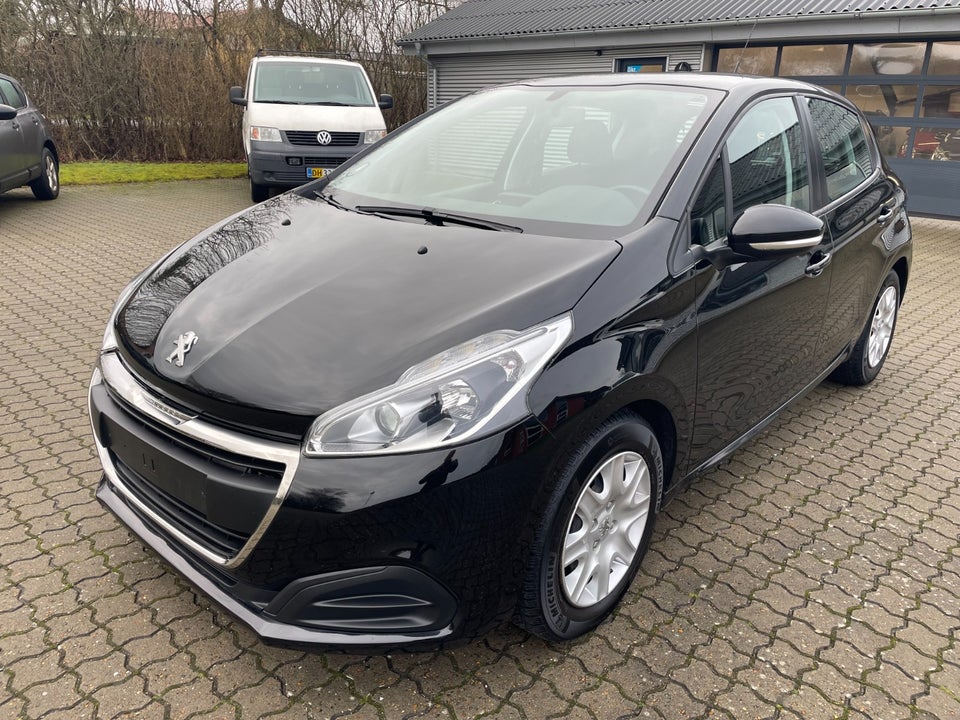 Peugeot 208 1,6 BlueHDi 100 Active 5d