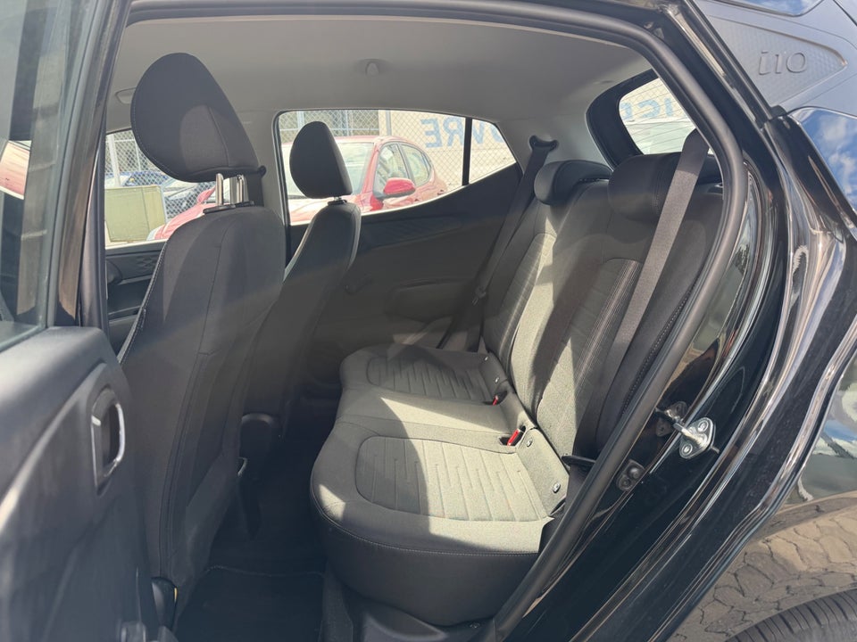 Hyundai i10 1,0 MPi Advanced 5d