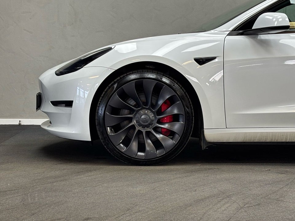 Tesla Model 3 Performance AWD 4d