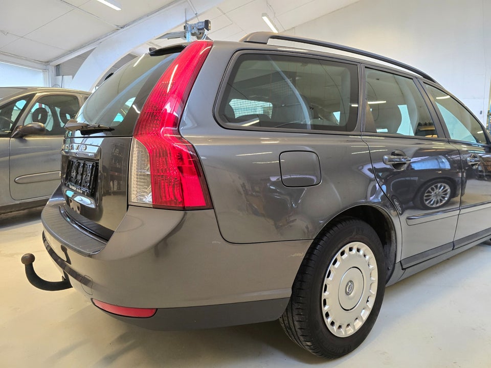 Volvo V50 1,6  5d