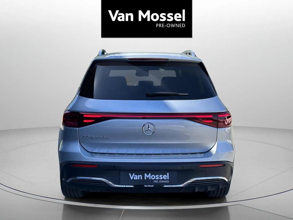 Mercedes EQB250+ AMG Advance 5d