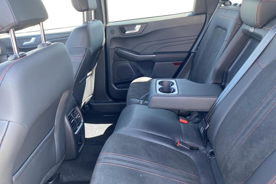 Ford Kuga 2,5 PHEV ST-Line X CVT 5d