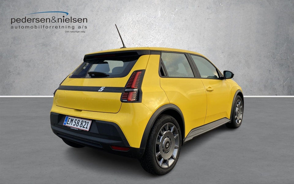 Renault 5 E-Tech 40 Evolution 5d