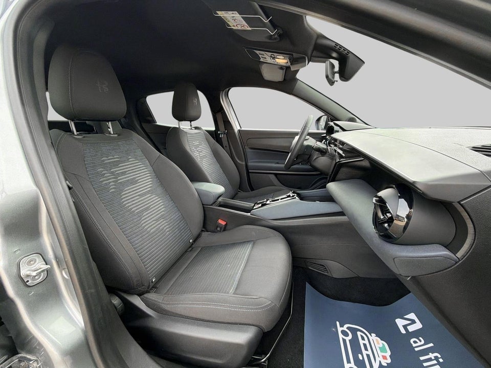 Alfa Romeo Junior Elettrica Core 5d