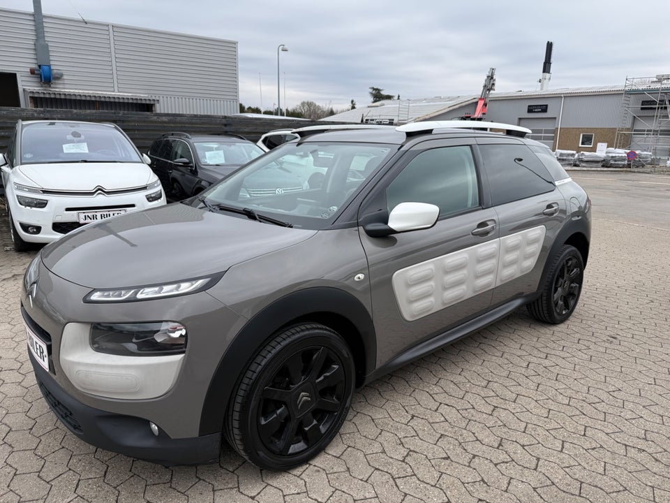 Citroën C4 Cactus 1,2 PureTech 82 Feel 5d