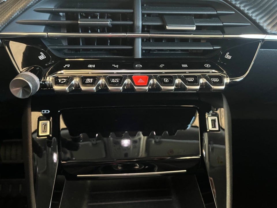 Peugeot e-2008 50 Allure 5d