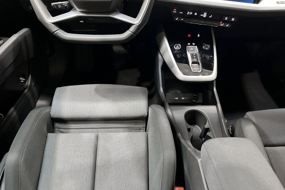 Audi Q4 e-tron 45 Progress 5d