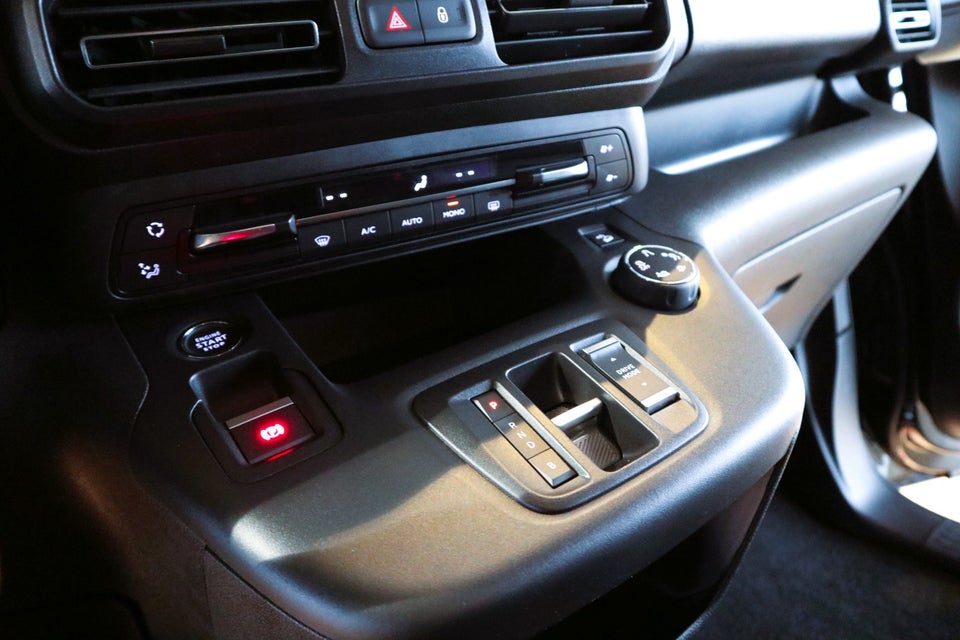 Opel Combo-e Life 50 Ultimate L2 7prs 5d