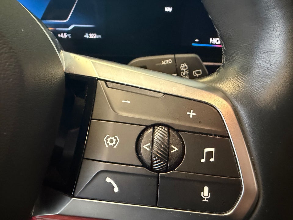 BMW iX1 xDrive30 M-Sport Premium 5d