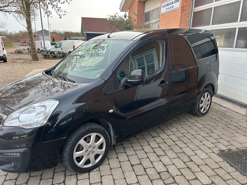 Peugeot Partner 1,6 BlueHDi 100 L1 Premium ESG Van 5d