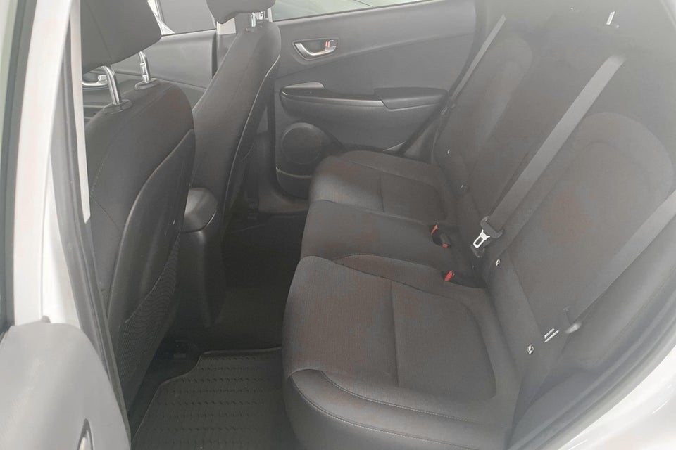 Hyundai Kona 64 EV Advanced 5d