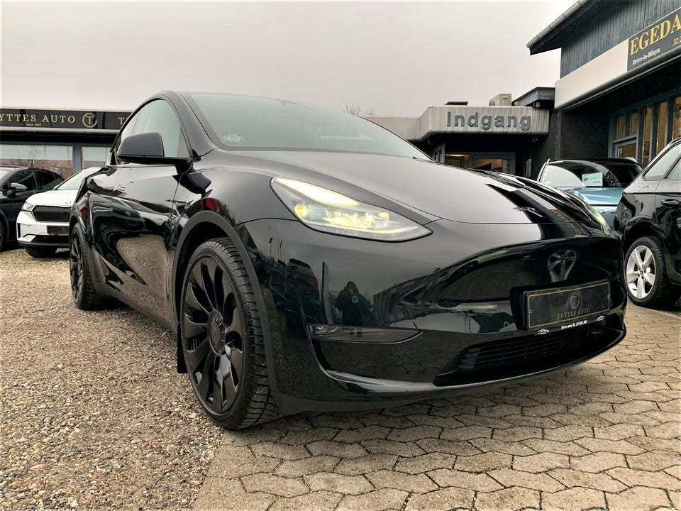 Tesla Model Y Performance AWD 5d