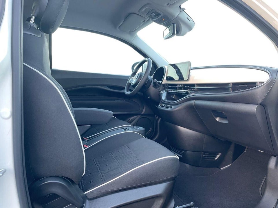 Fiat 500e 42 la Prima 3+1 4d