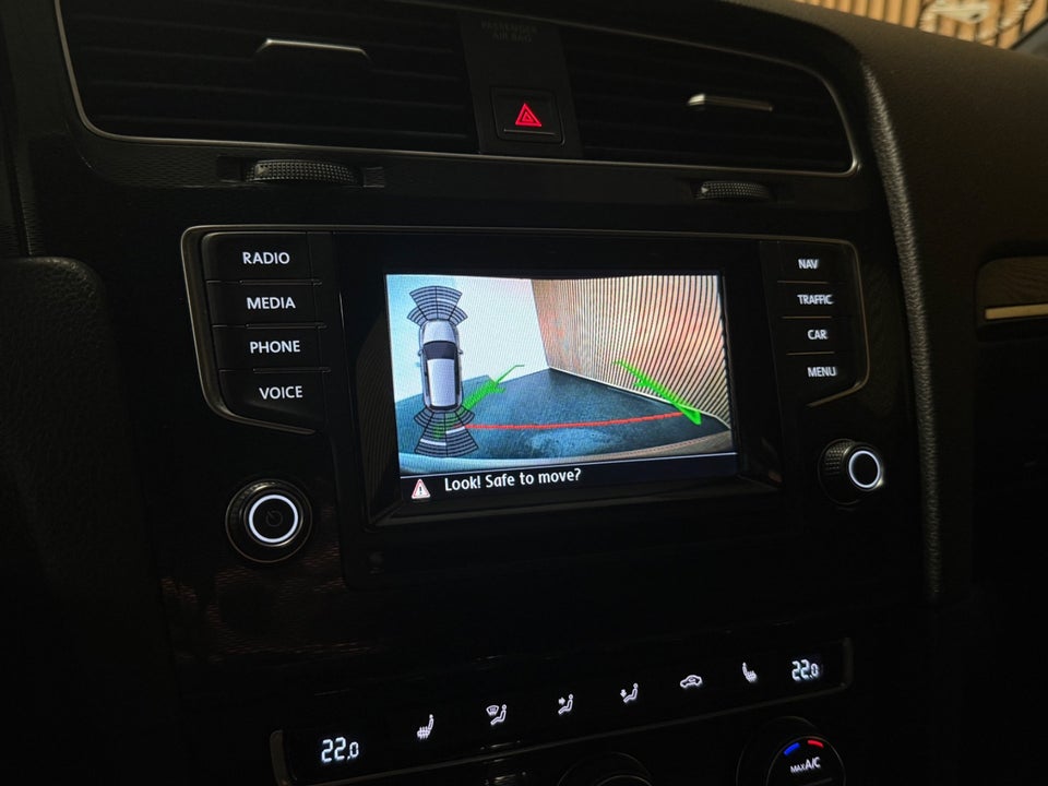 VW Golf VII 2,0 GTi Performance DSG BMT 5d