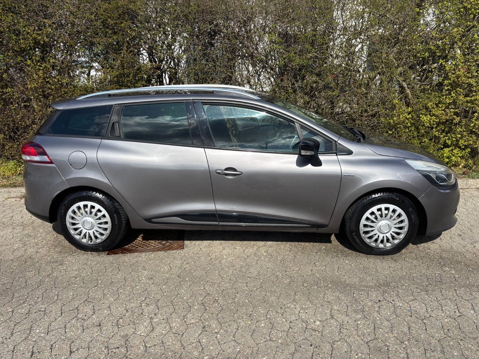 Renault Clio IV 0,9 TCe 90 Formula Edition Sport Tourer 5d