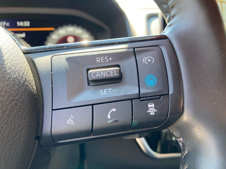 Nissan Qashqai 1,3 mHEV N-Connecta X-tr. 5d