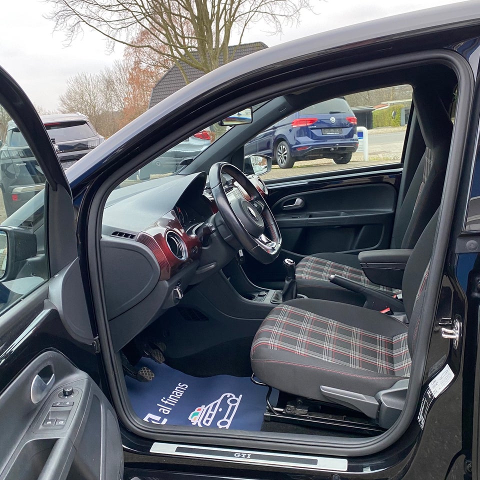 VW Up! 1,0 GTi 5d