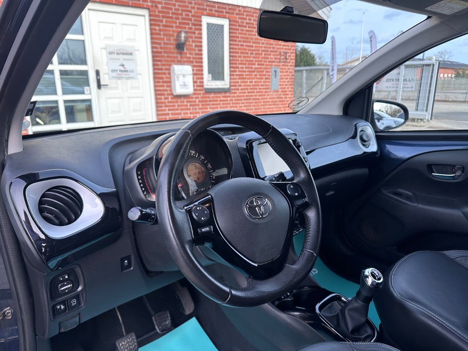 Toyota Aygo 1,0 VVT-i x-cellence 5d