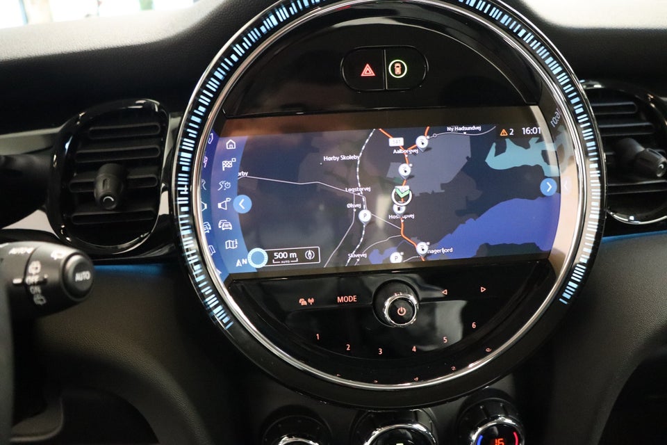 MINI Cooper SE Classic Trim 3d