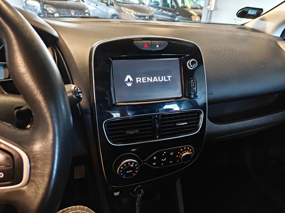Renault Clio IV 1,5 dCi 90 Zen 5d