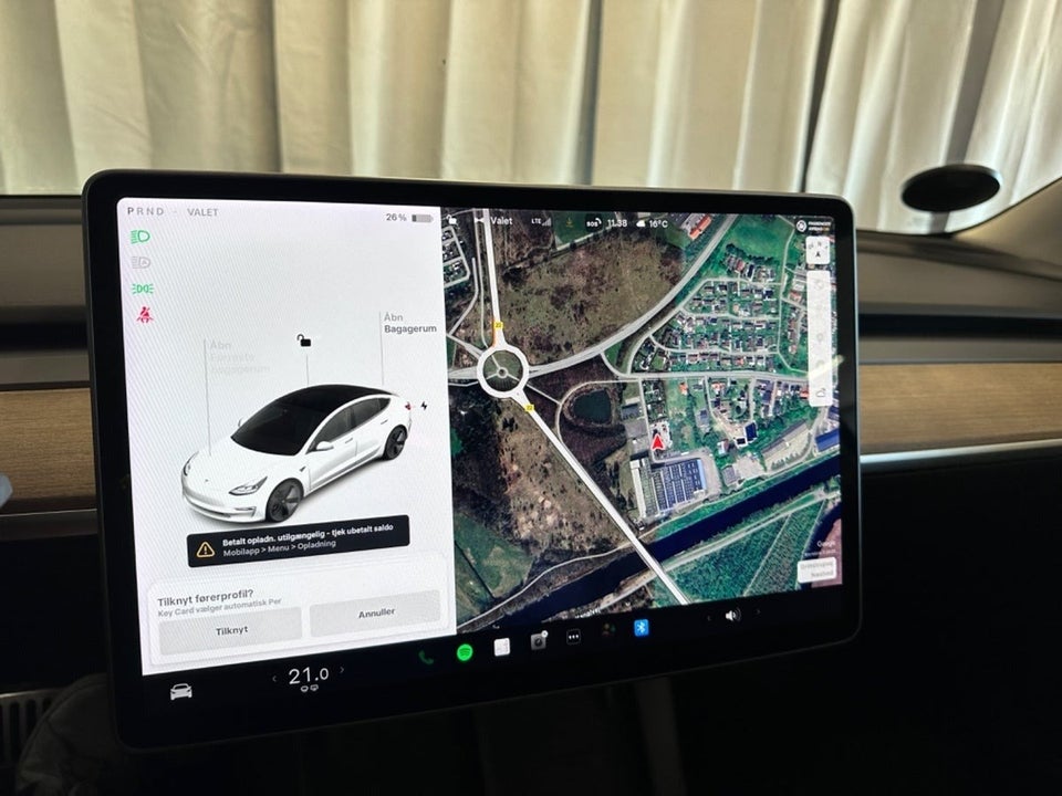 Tesla Model 3 Standard Range+ RWD 4d