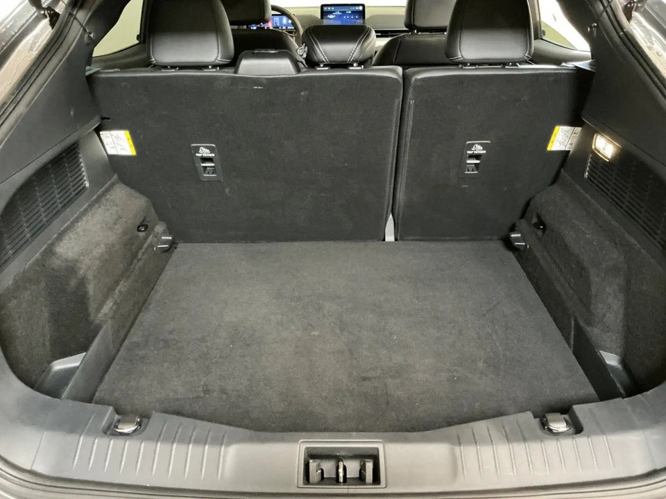 Ford Mustang Mach-E 75 Standard Range 5d