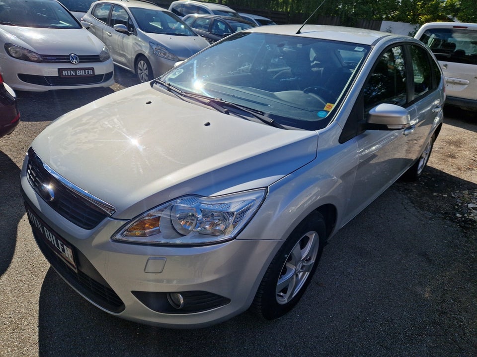 Ford Focus 1,6 Titanium 5d