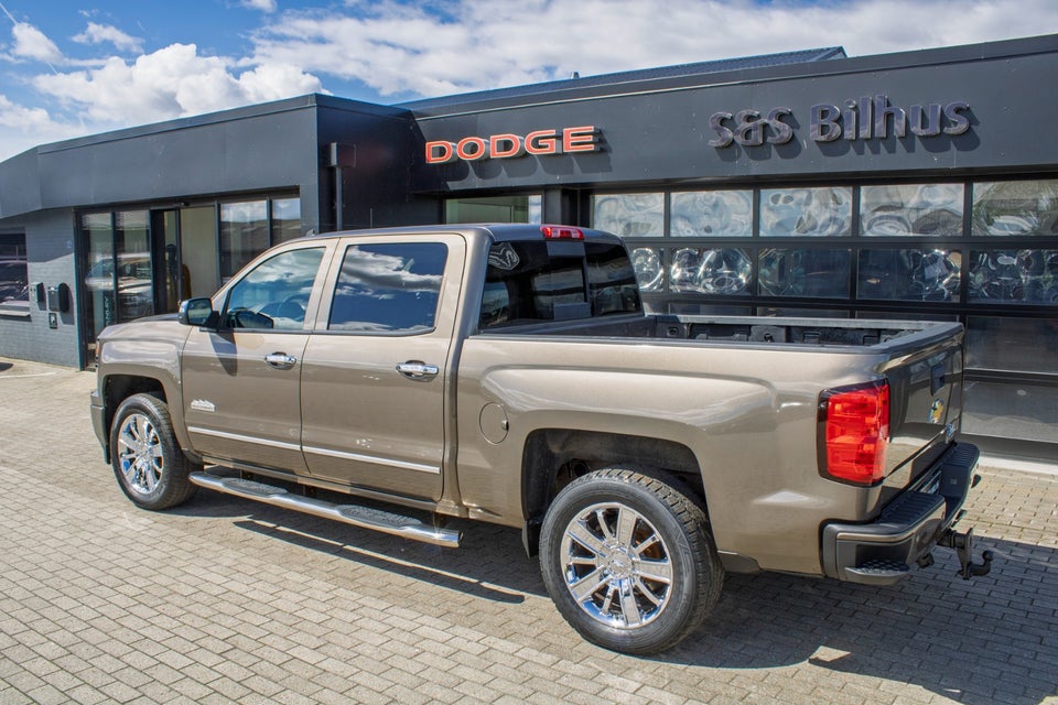 Chevrolet Silverado 1500 5,3 CrewCab High Country aut. 4x4 4d