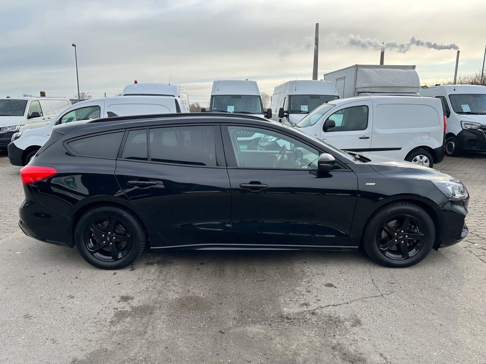 Ford Focus 1,5 EcoBlue ST-Line stc. Van 5d