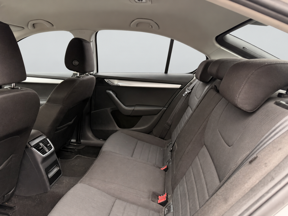 Skoda Octavia 2,0 TDi 150 Elegance 5d