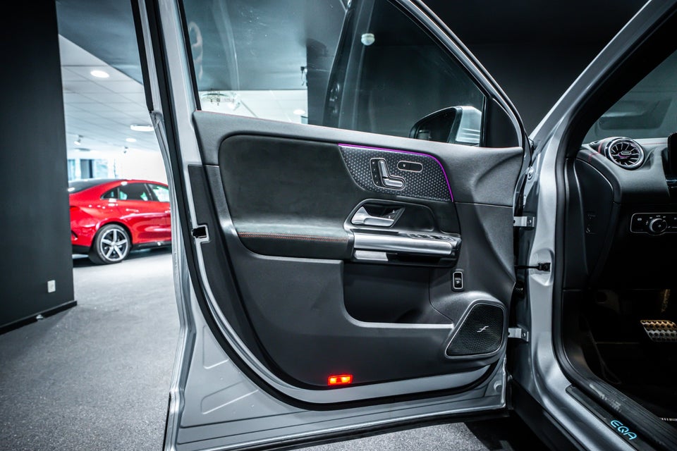 Mercedes EQA250+ AMG Premium 5d