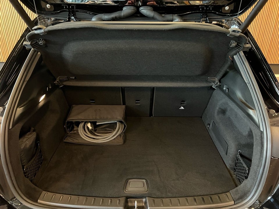 Mercedes EQA250 Progressive Advance 5d