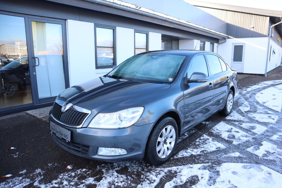 Skoda Octavia 1,8 TSi 160 Ambiente 5d