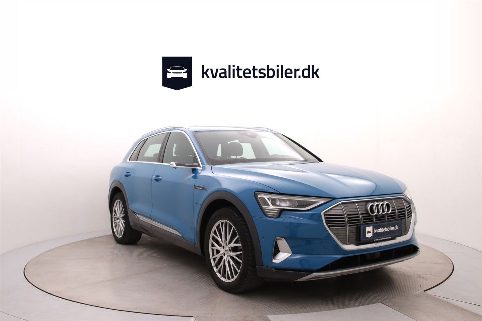 Audi e-tron 55 quattro 5d