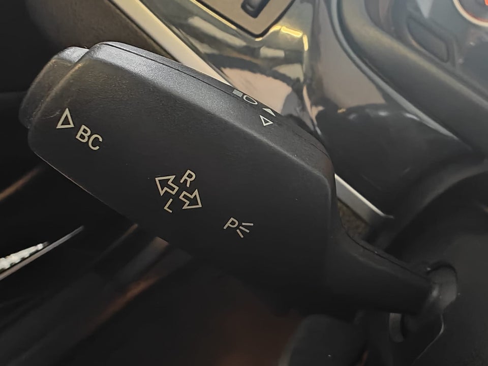 BMW 523i 3,0 Touring aut. 5d