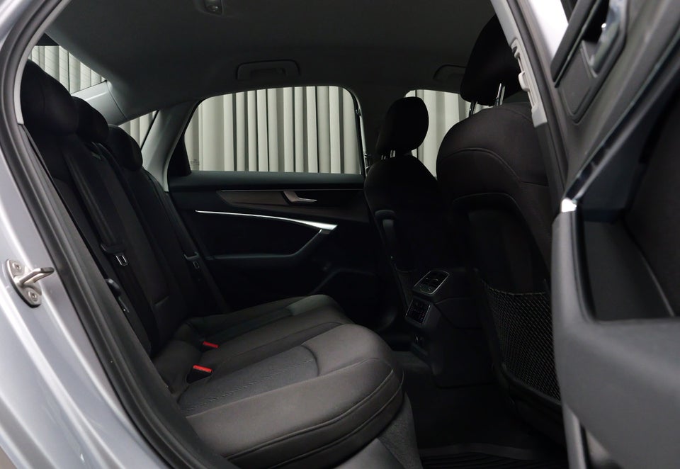 Audi A6 50 TFSi e Sport quattro S-tr. 4d