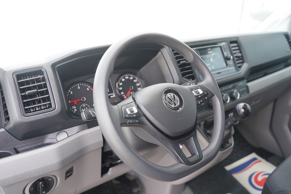 VW Crafter 35 2,0 TDi 140 Kassevogn L3H2