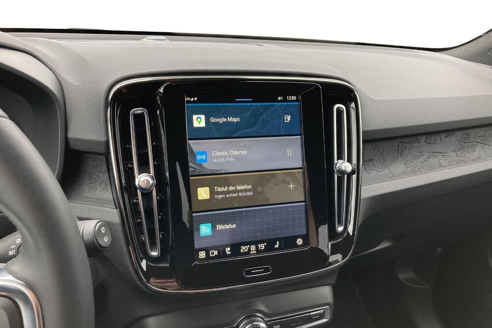 Volvo XC40 ReCharge Extended Range Core 5d