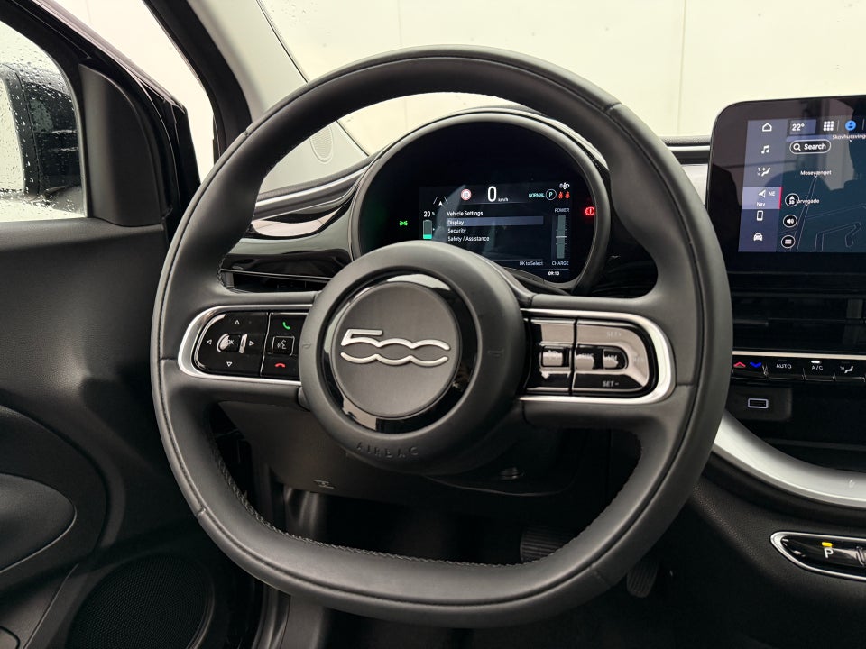 Fiat 500e 42 Icon 3d