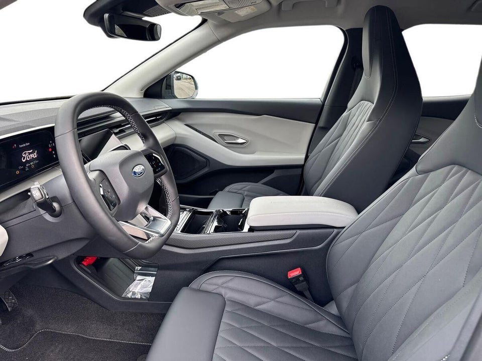 Ford Explorer 77 Premium Extended Range 5d