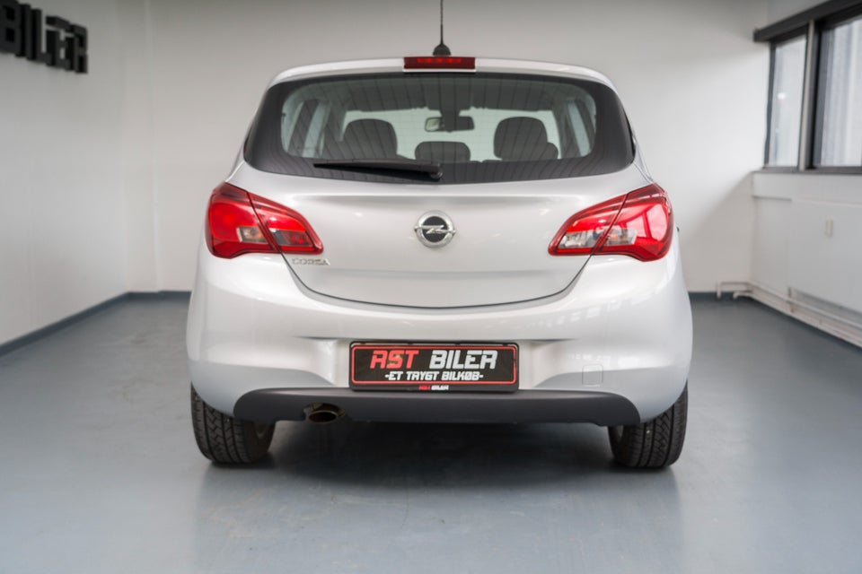 Opel Corsa 1,4 16V Sport 5d