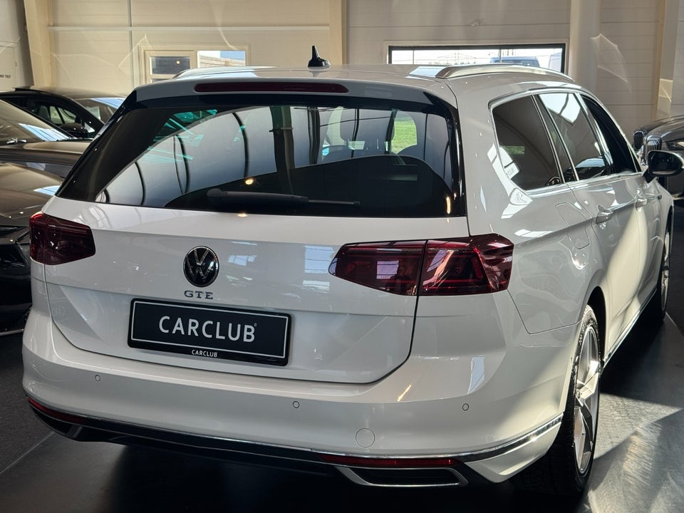 VW Passat 1,4 GTE+ DSG 4d