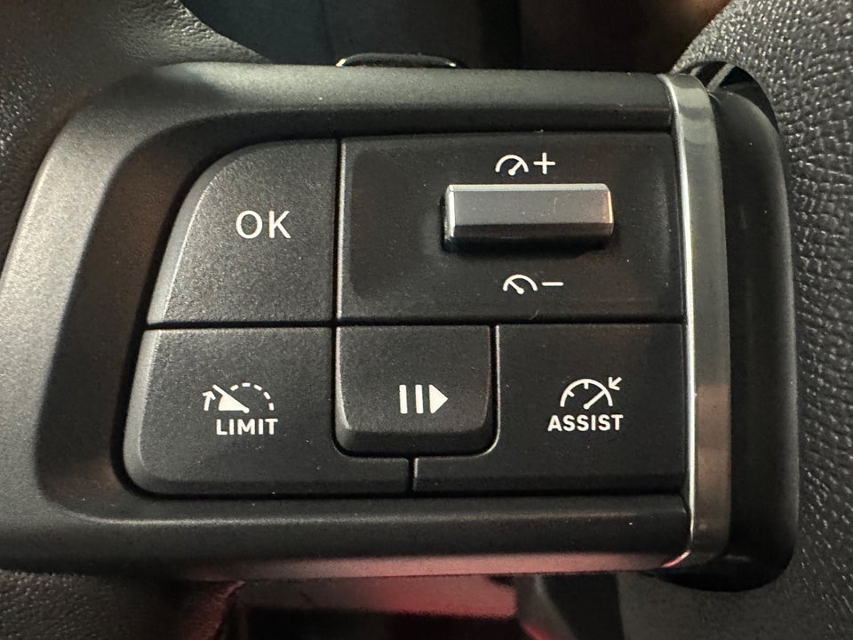 Citroën C4 1,2 PureTech 130 VTR Sport EAT8 5d